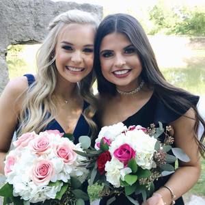 Meet your Posher, Avery